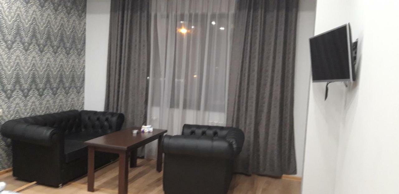 Krug Hotel Yerevan Room photo